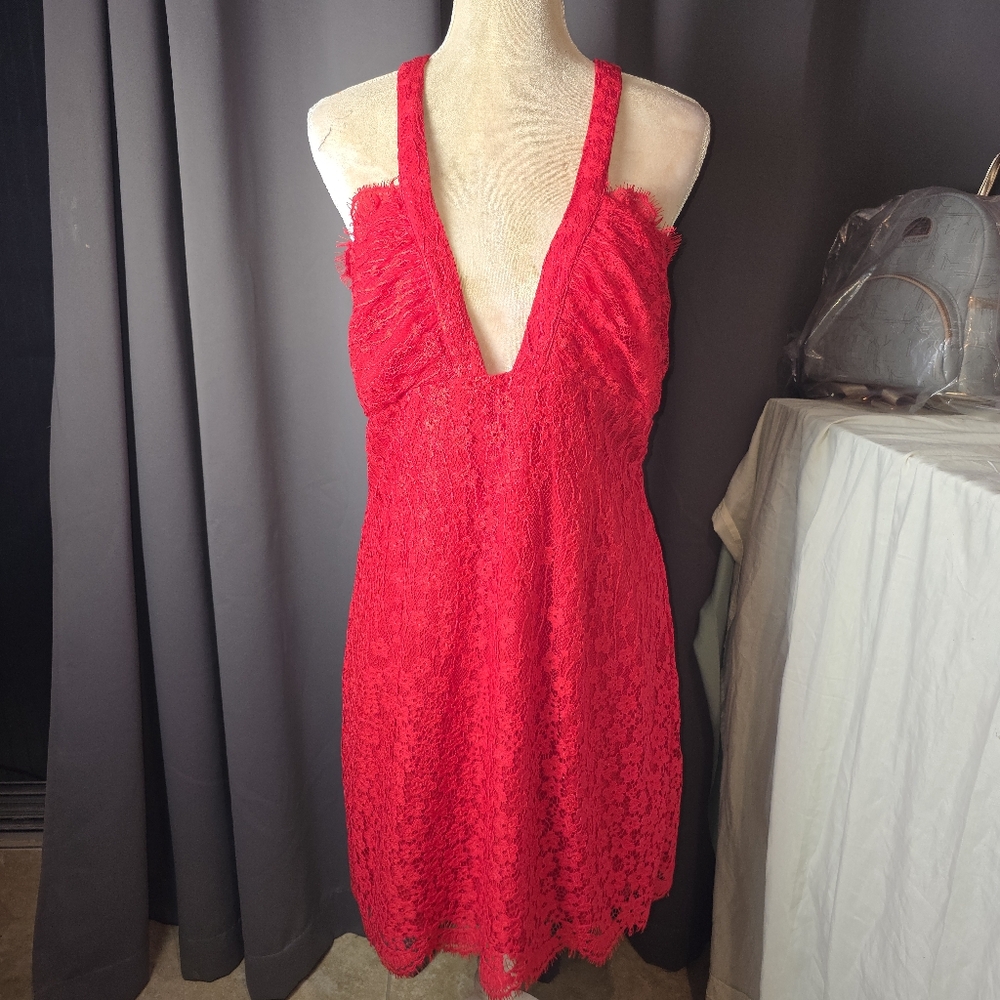 NBD Revolve‎ Red Lace V-Neck Mini Dress NWT Size XL